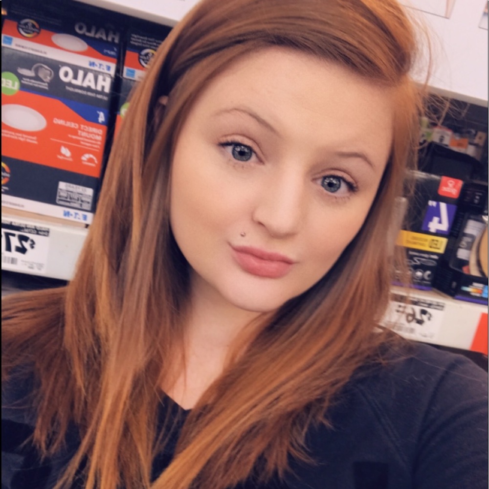 Meet your Posher, Katelyn